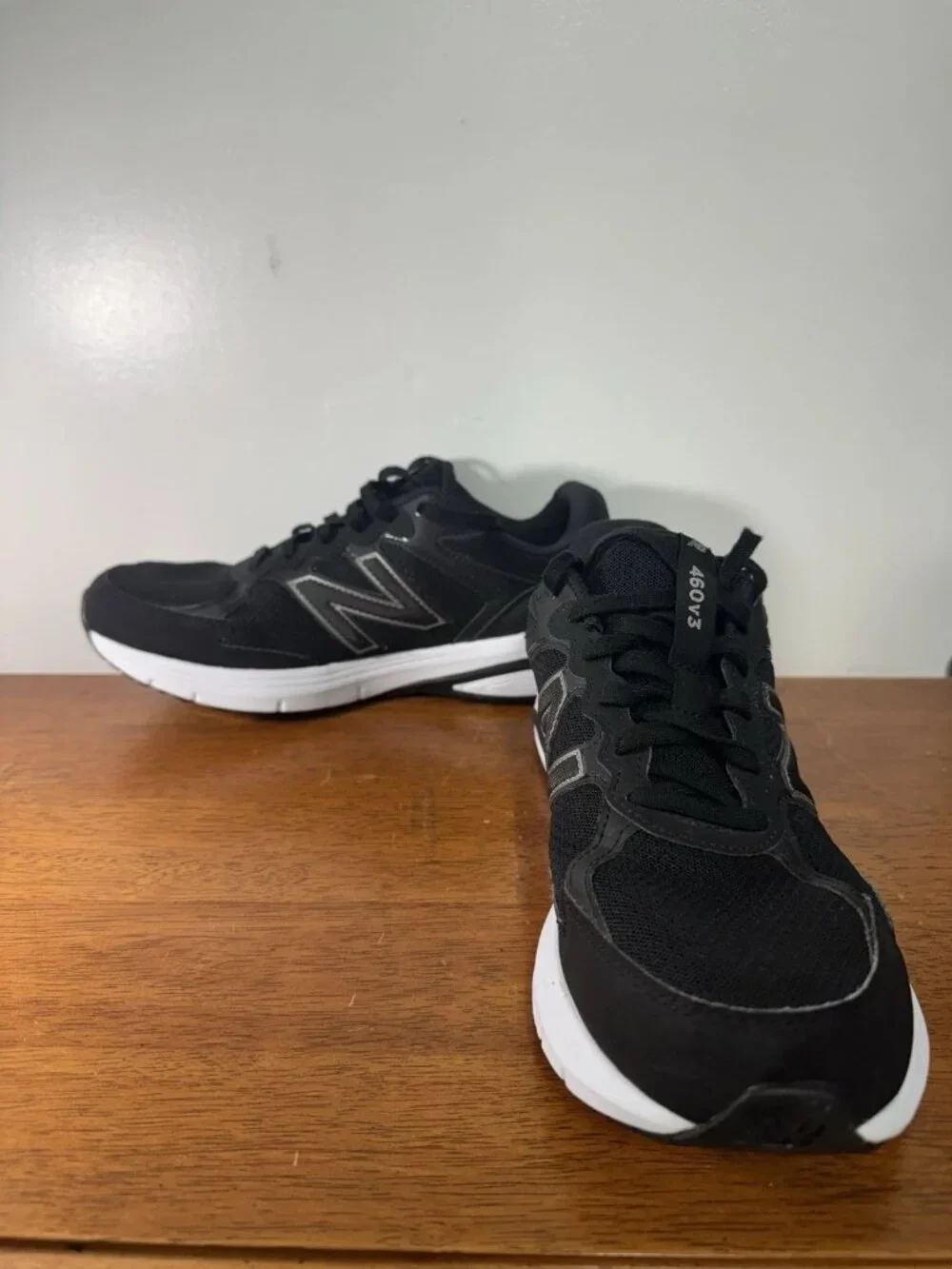 New Balance 460v3 W460LK3 Women’s Size 11 Black White Running Walking Shoes
